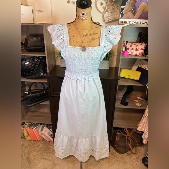 Lauren conrad NWOT baby blue lace dress size medium - Picture 8 of 16